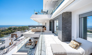 Geavanceerd appartement te koop met fenomenaal uitzicht, in een exclusief complex in Marbella - Benahavis 58218 