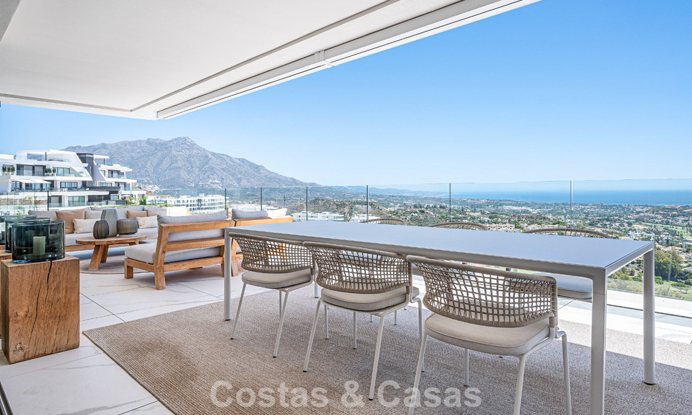 Geavanceerd appartement te koop met fenomenaal uitzicht, in een exclusief complex in Marbella - Benahavis 58221