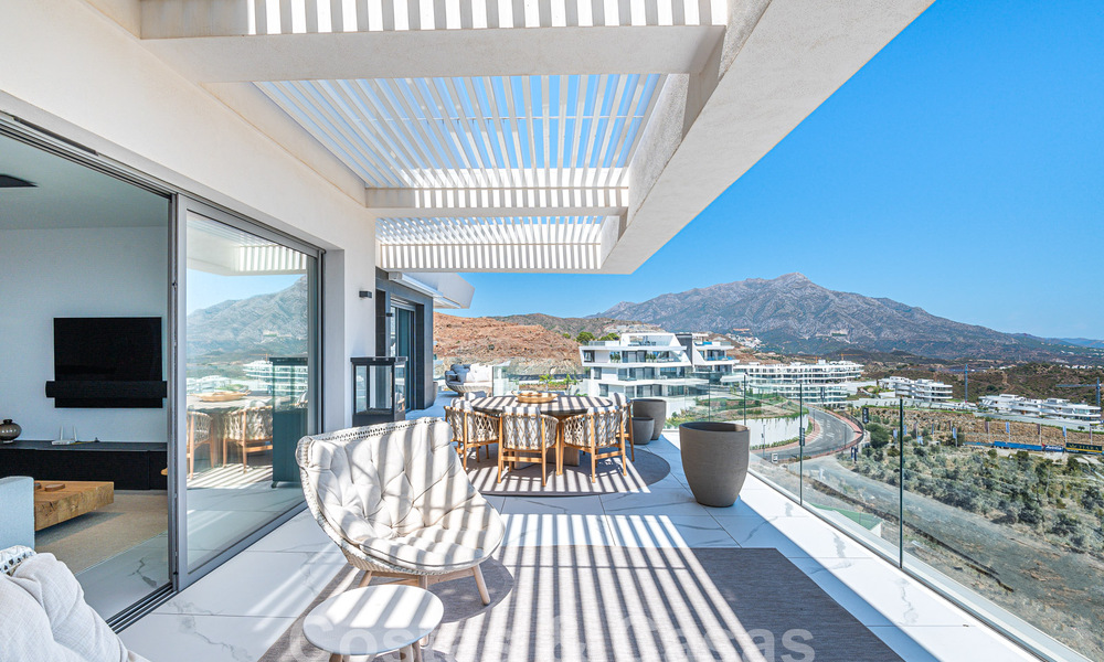 Eersteklas penthouse te koop met privézwembad en panoramisch zeezicht in de heuvels van Marbella - Benahavis 58463