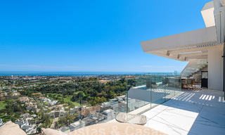 Eersteklas penthouse te koop met privézwembad en panoramisch zeezicht in de heuvels van Marbella - Benahavis 58470 