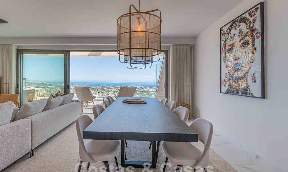 Eersteklas penthouse te koop met privézwembad en panoramisch zeezicht in de heuvels van Marbella - Benahavis 58474