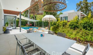 Moderne villa te koop in een gated urbanisatie op de New Golden Mile tussen Marbella en Estepona 57851 