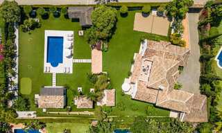 Charmante luxevilla te koop met een traditionele, Mediterrane bouwstijl op de New Golden Mile tussen Marbella en Estepona 57810 