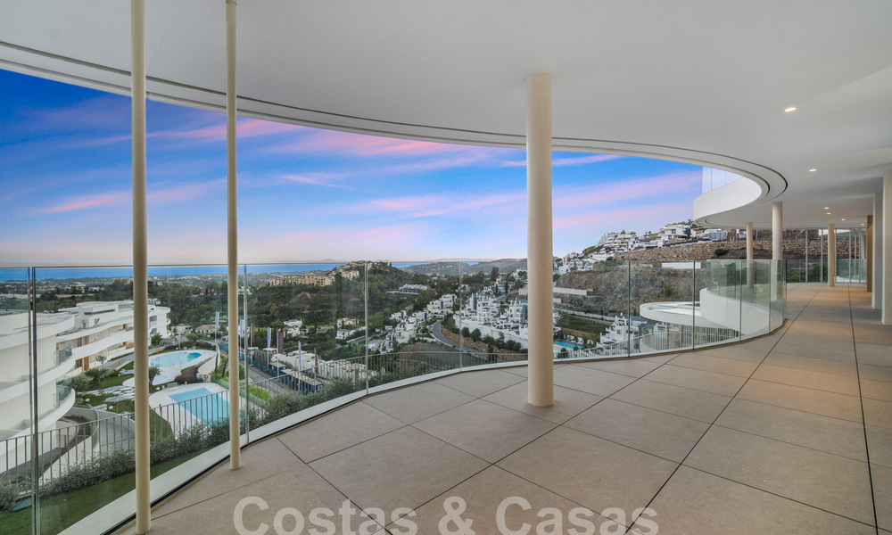 Eersteklas, luxe appartement te koop met schitterend uitzicht op zee, golf en berglandschap in Marbella - Benahavis 58439