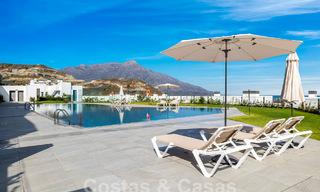 Gloednieuwe tuinappartement met vernieuwend concept te koop in een groot natuur- en golfresort in Marbella - Benahavis 58308 