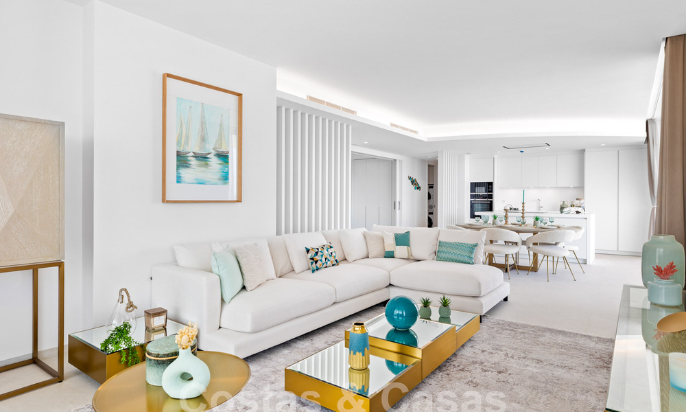 Gloednieuw, modernistisch penthouse te koop, in een exclusief golfresort in de heuvels van Marbella - Benahavis 58377