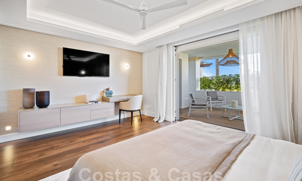 Luxueus appartement te koop in een hoogstaand complex op de prestigieuze Golden Mile van Marbella 57877