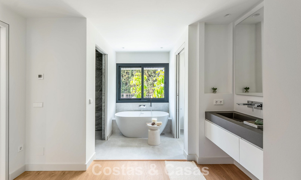 Mediterrane luxevilla te koop in het hart van Nueva Andalucia, Marbella 777715