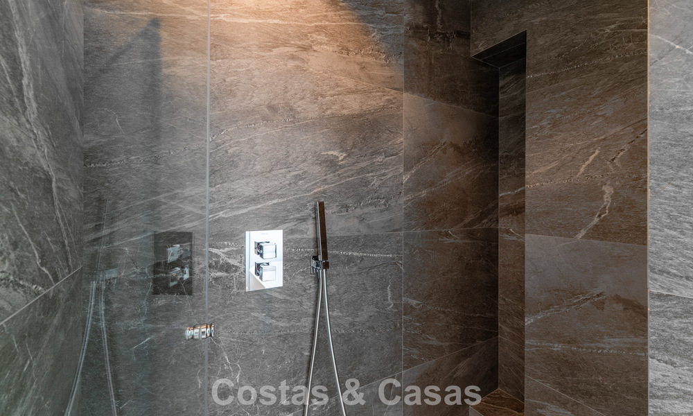 Mediterrane luxevilla te koop in het hart van Nueva Andalucia, Marbella 777719