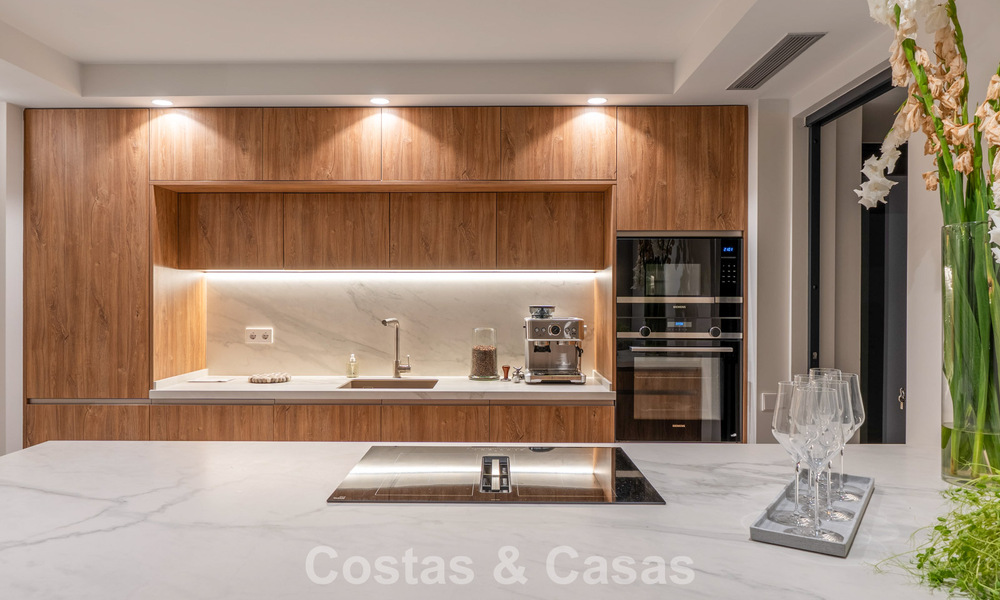Mediterrane luxevilla te koop in het hart van Nueva Andalucia, Marbella 777763