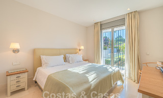 Mediterrane villa te koop op loopafstand van het strand op de New Golden Mile tussen Marbella en Estepona 57914 