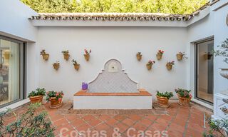 Mediterrane villa te koop op loopafstand van het strand op de New Golden Mile tussen Marbella en Estepona 57917 