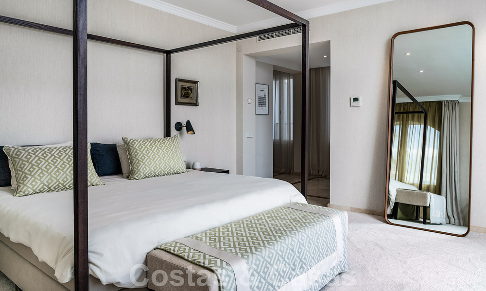 Penthouse te koop met panoramisch zeezicht in de heuvels van Marbella - Benahavis 58036