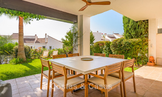 Charmant tuinappartement te koop in een geprivilegieerd wooncomplex in La Quinta, Marbella - Benahavis 58581 