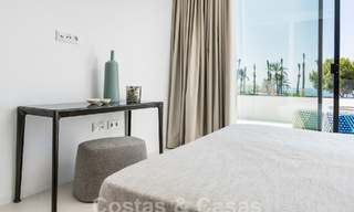 Modernistische luxevilla te koop op een steenworp van het strand en alle voorzieningen met zeezicht in San Pedro, Marbella 58623 