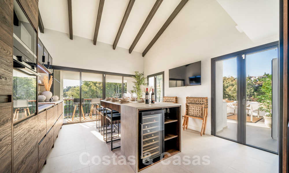 Prestigieus penthouse te koop met uitzicht op de golfbanen in La Quinta, Benahavis - Marbella 58818