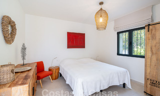Andalusische luxevilla met een tijdloze charme te koop op eerstelijns golf in Benahavis - Marbella 58850 