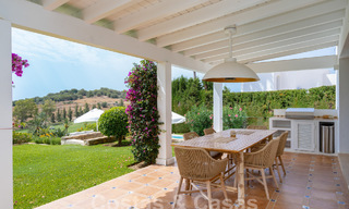 Andalusische luxevilla met een tijdloze charme te koop op eerstelijns golf in Benahavis - Marbella 58865 