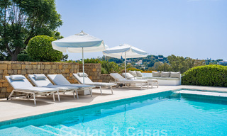 Andalusische luxevilla met een tijdloze charme te koop op eerstelijns golf in Benahavis - Marbella 58868 