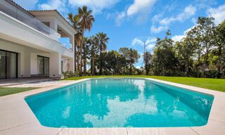 Moderne Mediterrane, instapklare luxevilla te koop in Sierra Blanca op Marbella’s Golden Mile 58985 