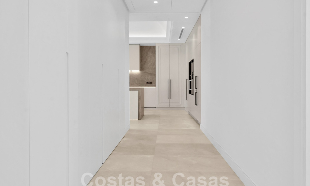 Moderne Mediterrane, instapklare luxevilla te koop in Sierra Blanca op Marbella’s Golden Mile 59001