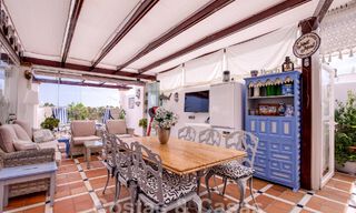 Penthouse te koop met ruim dakterras en 360° uitzicht, op een steenworp van het strand en het centrum van Puerto Banus, Marbella 59044 