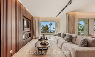 Ruim luxe appartement te koop met panoramisch zeezicht in een gated urbanisatie op de Golden Mile, Marbella 59799 