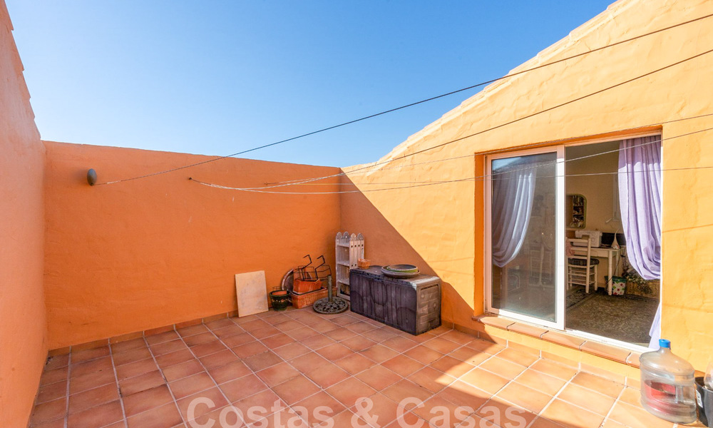 Ruim penthouse te koop in een gated strandcomplex met magnifiek zeezicht in La Duquesa, Costa del Sol 59314