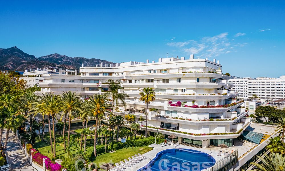 Up-market appartement in eerstelijnsstrand complex te koop in Marbella centrum 59287