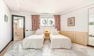 Up-market appartement in eerstelijnsstrand complex te koop in Marbella centrum 59293 