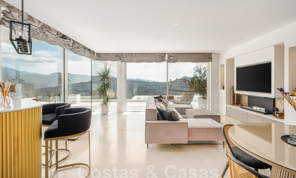 Contemporain luxe penthouse met magisch zeezicht te koop op korte rijafstand van Marbella centrum 59443