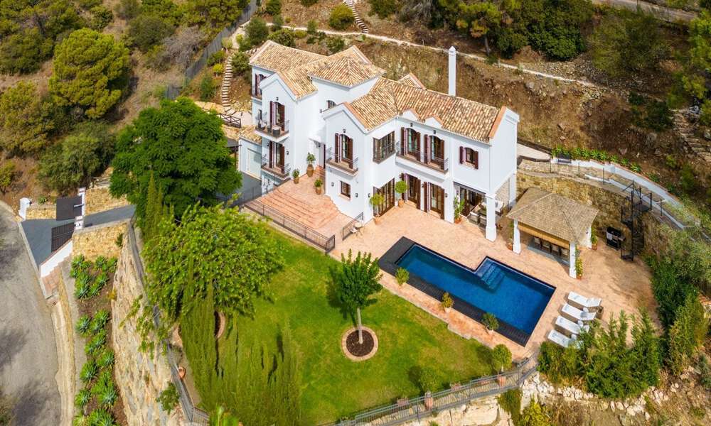 Mediterrane luxevilla te koop in een gated community in El Madroñal, Marbella - Benahavis 59503