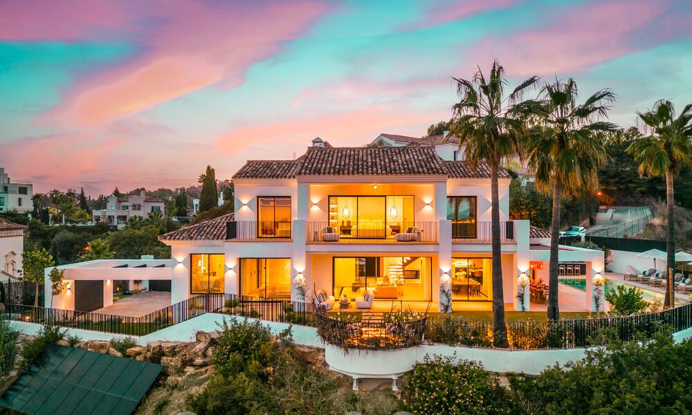 Moderne Andalusische luxevilla met onbelemmerd zeezicht te koop in een beveiligde wijk in La Quinta, Marbella - Benahavis 59533