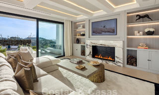 Moderne Andalusische luxevilla met onbelemmerd zeezicht te koop in een beveiligde wijk in La Quinta, Marbella - Benahavis 59539 