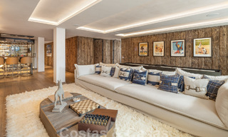 Moderne Andalusische luxevilla met onbelemmerd zeezicht te koop in een beveiligde wijk in La Quinta, Marbella - Benahavis 59554 