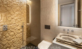 Moderne Andalusische luxevilla met onbelemmerd zeezicht te koop in een beveiligde wijk in La Quinta, Marbella - Benahavis 59556 