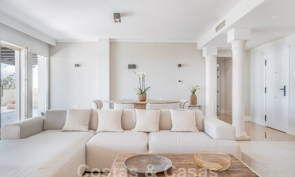 Gesofisticeerd penthouse te koop in een hoogstaand Sierra Blanca complex op de Golden Mile van Marbella 59460