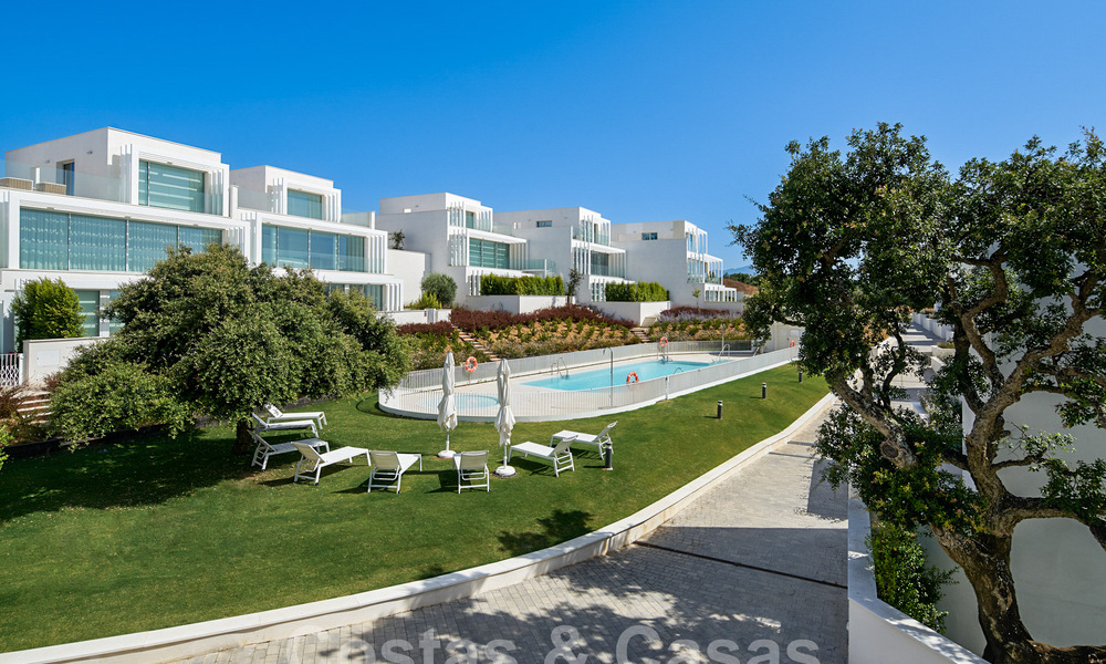 Laatste koophuis! Nieuwe, half vrijstaande huizen te koop, frontlinie golf, Sotogrande - Costa del Sol 59354