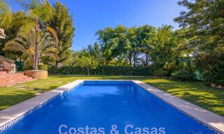 Tijdloze luxevilla met Andalusische charme te koop omgeven door golfbanen in Marbella - Benahavis 59696 