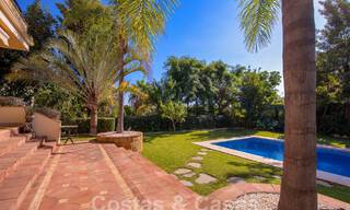 Tijdloze luxevilla met Andalusische charme te koop omgeven door golfbanen in Marbella - Benahavis 59698 