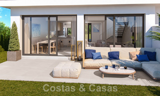 Nieuwe, moderne rijwoningen met 4 slaapkamers te koop in een eersteklas golfresort in San Roque, Costa del Sol 59495 
