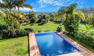 Ruime luxevilla te koop, grenzend aan een eersteklas golfbaan in het La Quinta golfresort, Benahavis - Marbella 774237 