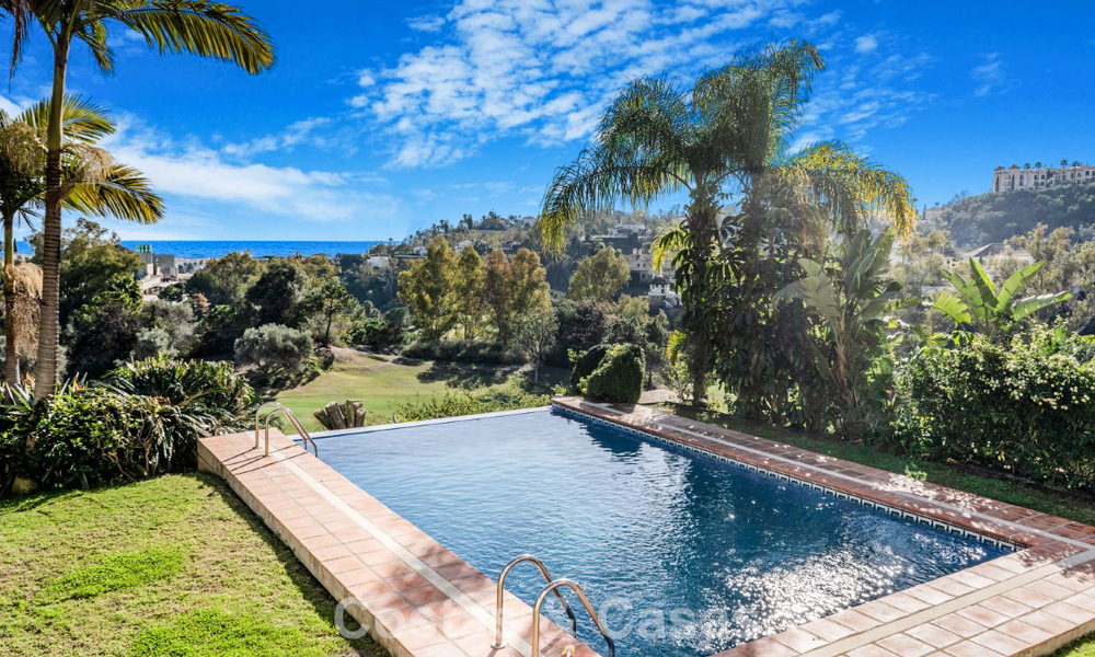 Ruime luxevilla te koop, grenzend aan een eersteklas golfbaan in het La Quinta golfresort, Benahavis - Marbella 774241
