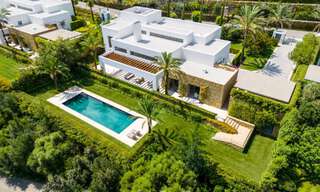 Modernistische luxevilla te koop, eerstelijns golf op een bekroonde golfbaan aan de Costa del Sol 59915 