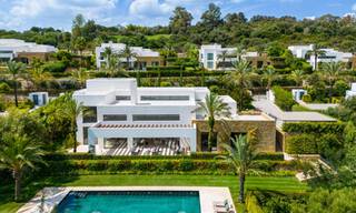 Modernistische luxevilla te koop, eerstelijns golf op een bekroonde golfbaan aan de Costa del Sol 59916 