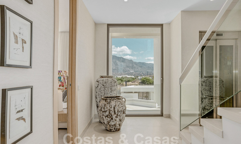 Boetiekvilla te koop met infinity zwembad en panoramisch zeezicht in Nueva Andalucia, Marbella 59730