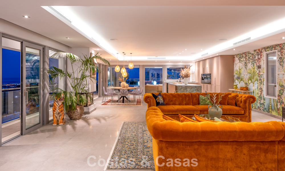 Gesofisticeerde luxevilla te koop in een exclusief golfresort met panoramisch uitzicht in La Quinta, Marbella - Benahavis 60410