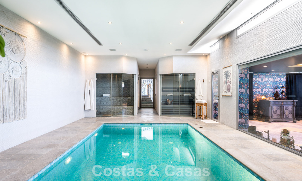 Gesofisticeerde luxevilla te koop in een exclusief golfresort met panoramisch uitzicht in La Quinta, Marbella - Benahavis 60413