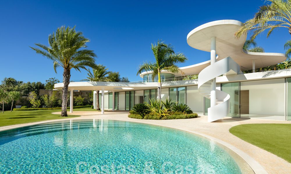 Extravagante designervilla te koop, eerstelijnsgolf in een 5* golfresort aan de Costa del Sol 60210