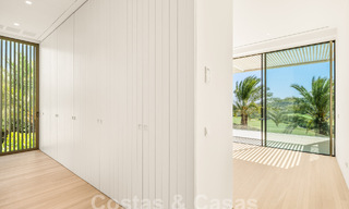 Majestueuze designervilla te koop, direct aan een 5-sterren golfbaan aan de Costa del Sol 60255 